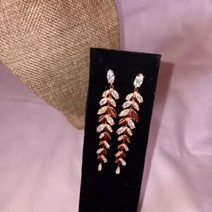 Drop Rose Gold Tone Leaf & Rhinestone Earrings 2-1/4" EUC